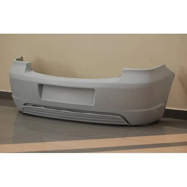 PARAGOLPES TRASERO VOLKSWAGEN GOLF 4 R32 MOD R - Imagen 2