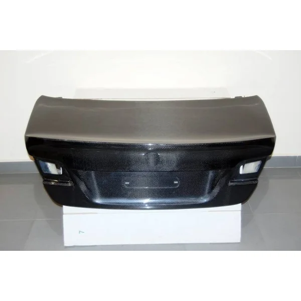 Portón Carbono BMW E92 / E92 Look M3 CSL - Imagen 4
